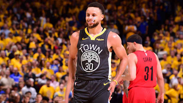 stephen-curry-warriors-seth-curry-blazers.jpg